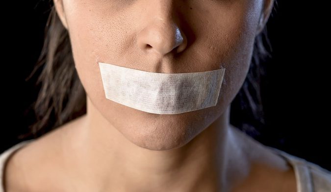 Penjarakan Lisan Dari Perkataan Sia – sia